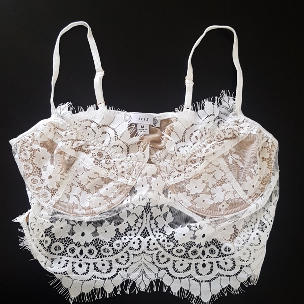 Bralette NWT szM super cute